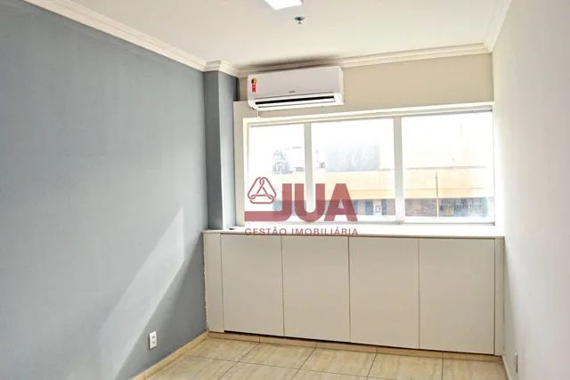 Foto Sala Para Alugar, 30 M² Por R$ 2.000/mês - Centro - NI/rj Moquetá