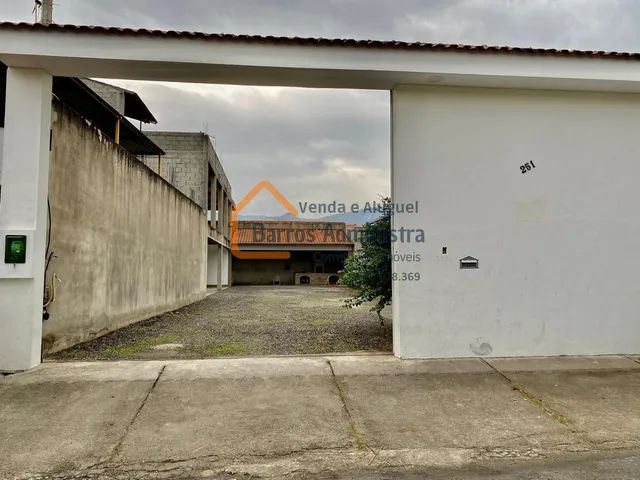 Foto Galpão Para Locação Em NI, Jardim Iguaçu, 1 Banheiro, 20 Vaga Jardim Iguaçu