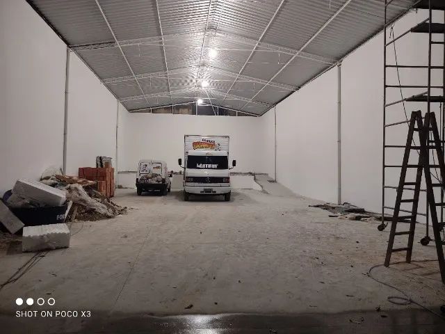 Foto Alugo Galpão 360 M², 1º. Bairro Rancho Novo, NI/rj. Rancho Novo
