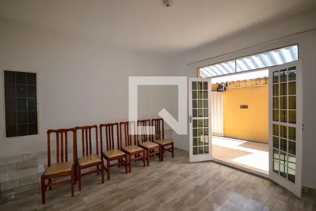 Foto Casa Para Aluguel - Parque Horizonte, 2 Quartos, 99 M2 Moquetá