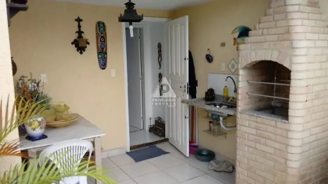 Foto Casa à Venda, 3 Quartos, 3 Suítes, 1 Vaga, NI - Rio De Janeir Vila Nova