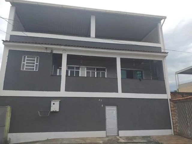 Foto Casa Para Aluguel Com 2 Quartos Em Comendador Soares - NI - R Comendador Soares