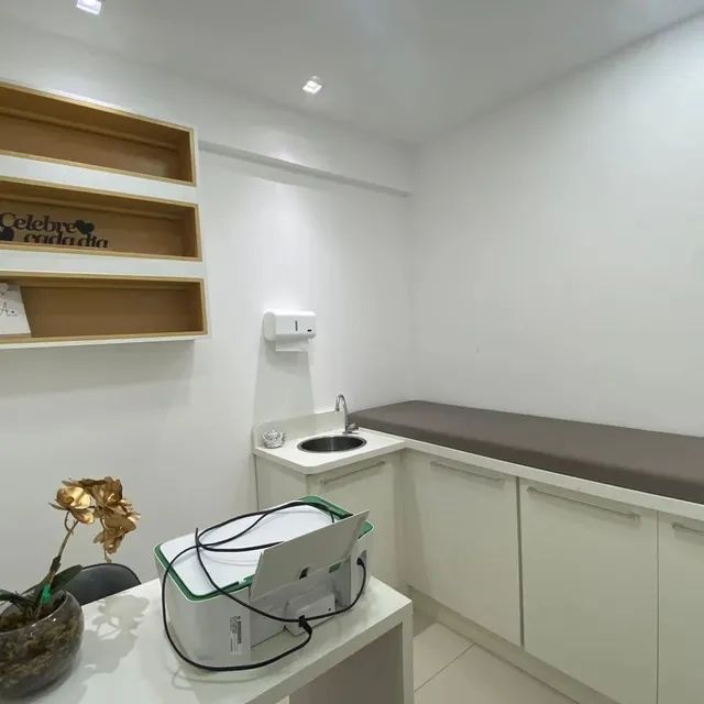 Foto Vendo Sala Comercial Montada  Rancho Novo