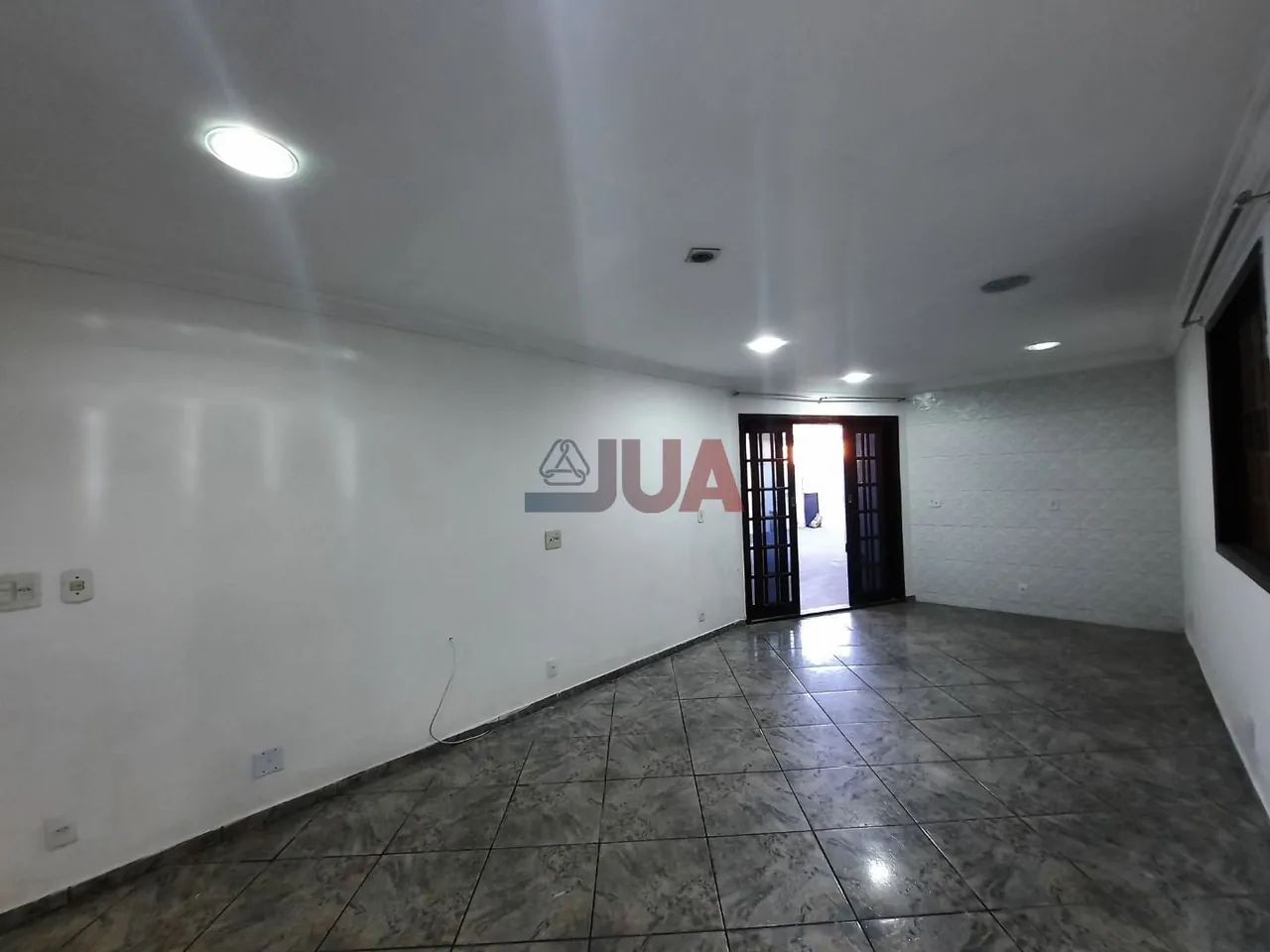 Foto Casa Para Alugar Em Comendador Soares  Conforto, Espaço E Localização Comendador Soares