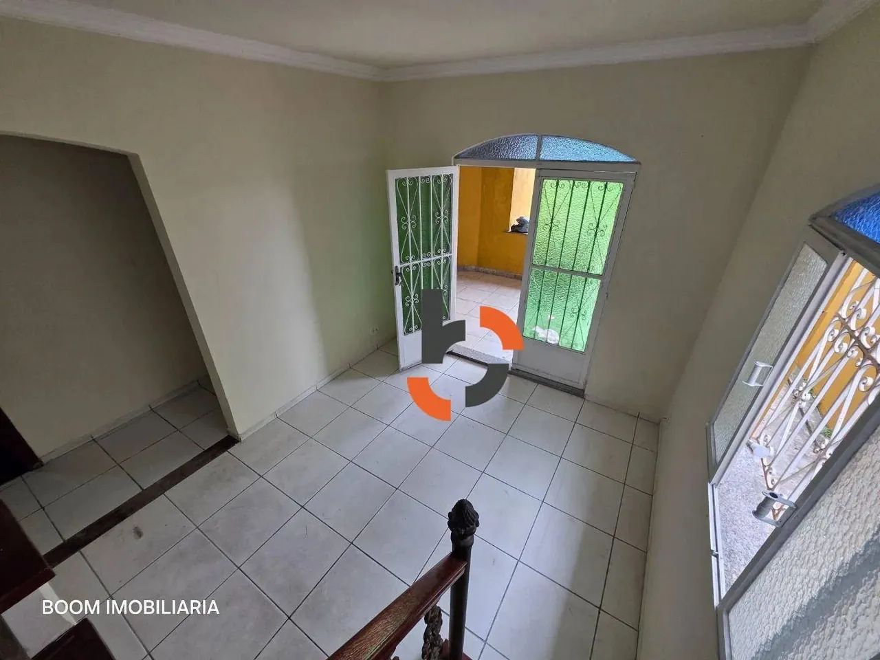 Foto Casa Com 2 Dormitórios à Venda, 90 M² Por R$ 220.000,00 - Jardim Alvor Jardim Nova Era