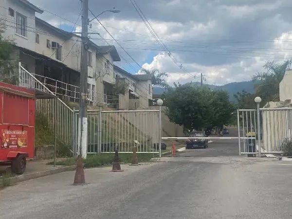 Foto Casa De Leilão Em Campo Alegre / Nova Iguacu / Rj | Leilão Sfi - Edita Campo Alegre