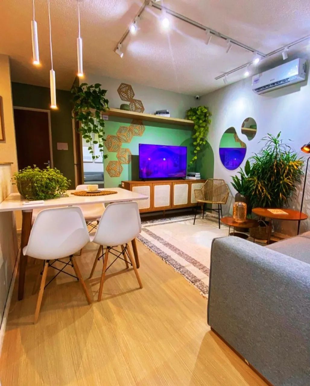 Foto Apartamento Em NI 1 Ou 2 Quartos. Posse