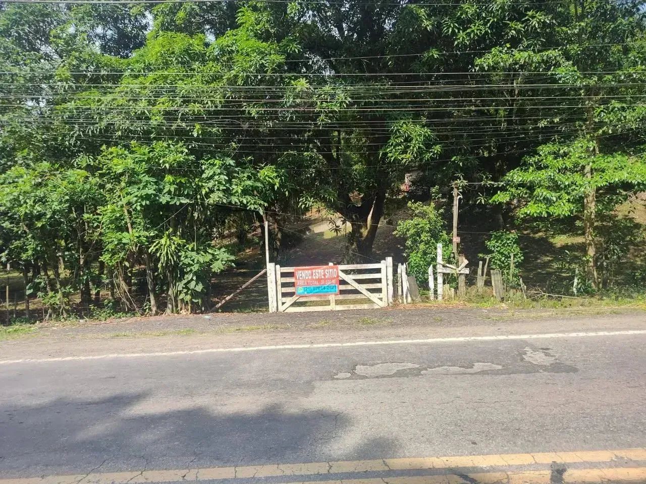 Foto Imóvel Para Venda Possui 37000 Metros Quadrados Com 1 Quarto Em Tinguá Tinguá