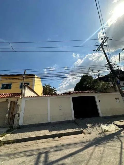 Foto Casa Com 2 Quarto(s) E 2 Banheiro(s) Para Alugar, 100 M² Por R$ 5500 / Moquetá