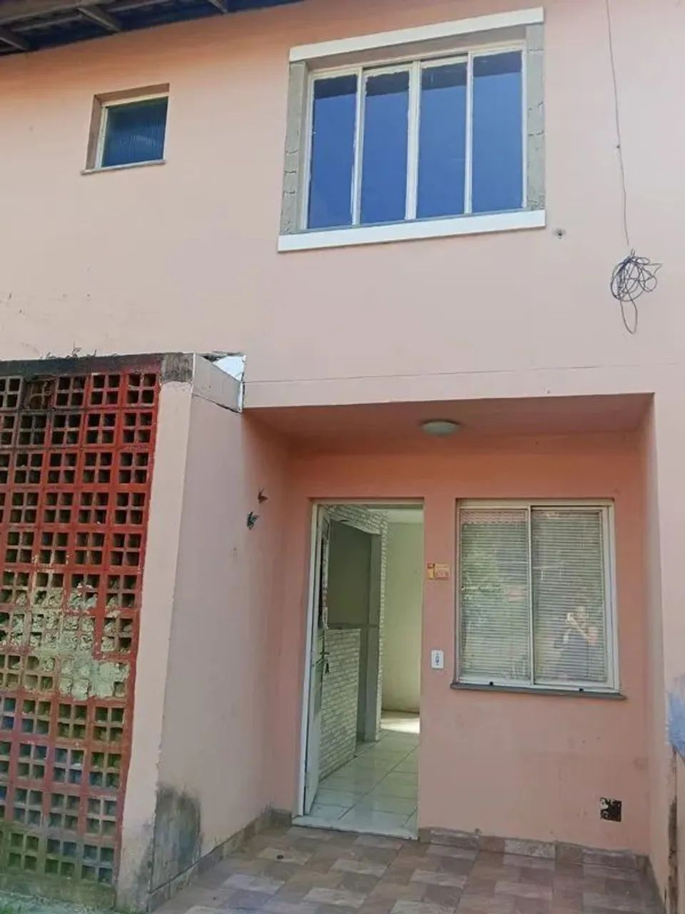 Foto Casa Em Condomínio Com 2 Quarto(s) E 1 Banheiro(s) Para Alugar, 57 M²  Campo Alegre