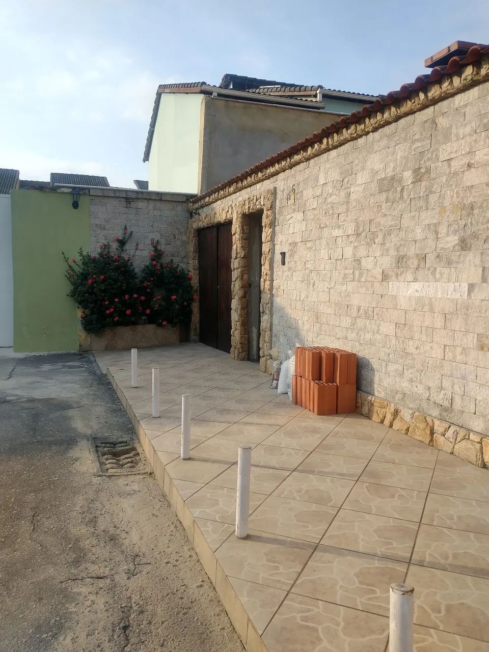 Foto Vendo ótima Casa Em NI Cerâmica