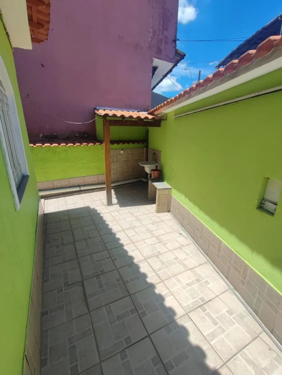 Foto Alugo Casa Na Rua Aurea Da Fonseca De Jesus, Califórnia Em NI Califórnia