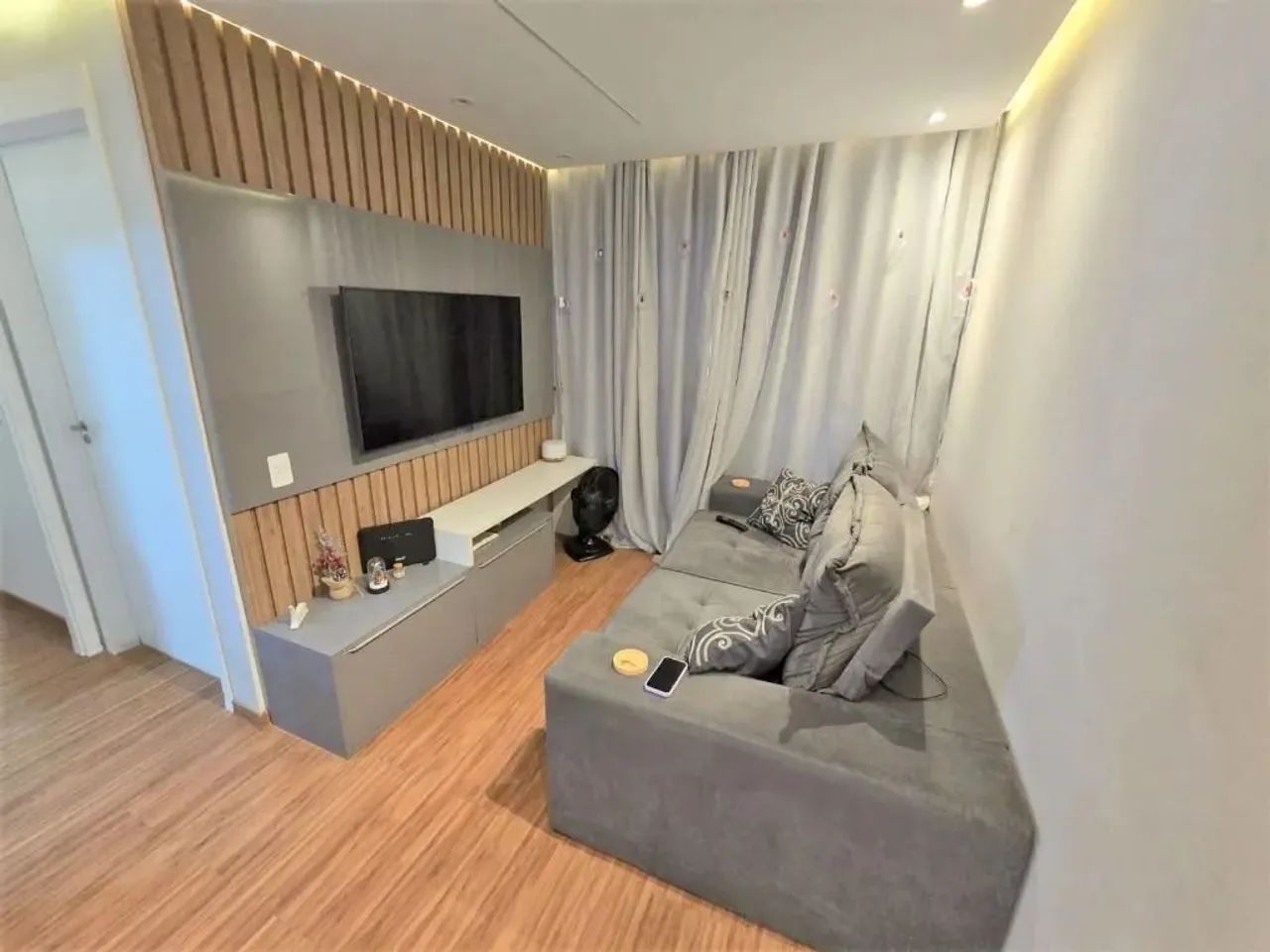 Foto Apartamento Mobiliado Com 2 Quartos Para Alugar, 49 M² Por R$ 1.997/mê Moquetá