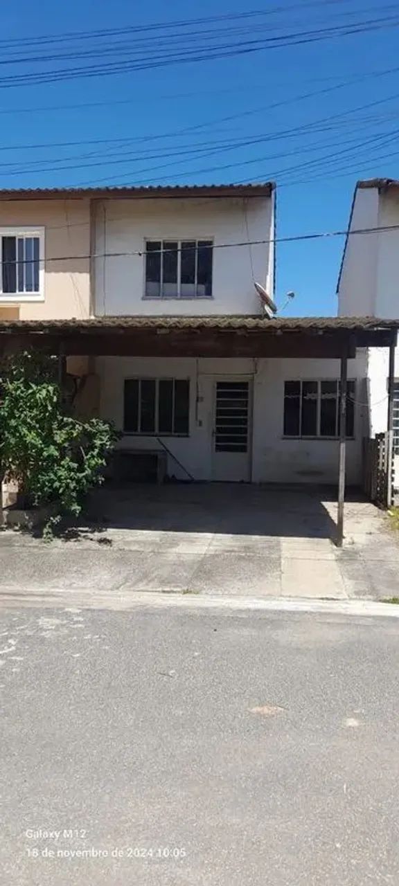 Foto Casa Em Condomínio Com 3 Quarto(s) E 2 Banheiro(s) Para Alugar, 80 M²  Campo Alegre