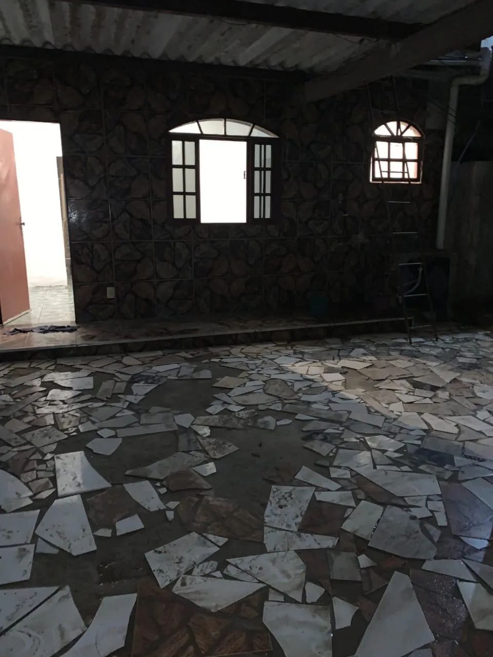 Foto Vendo Avenida Com 8 ImÓveis - Excelente Para Renda | Bairro Da Posse - Posse