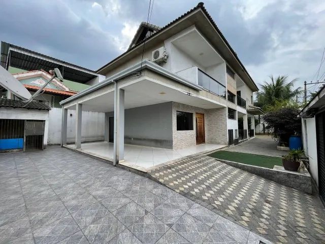 Foto Aluguel / Venda - Casa 3 Quartos Em Santa Catarina - NI Santa Catarina