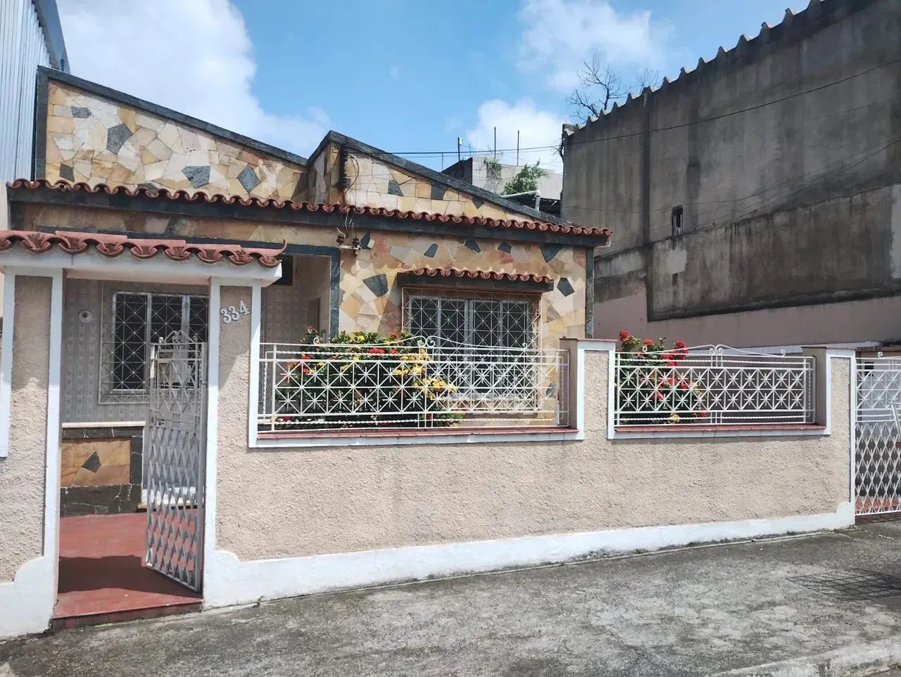 Foto Alugo 2 Casas 120m² - Rancho Novo, NI Rancho Novo