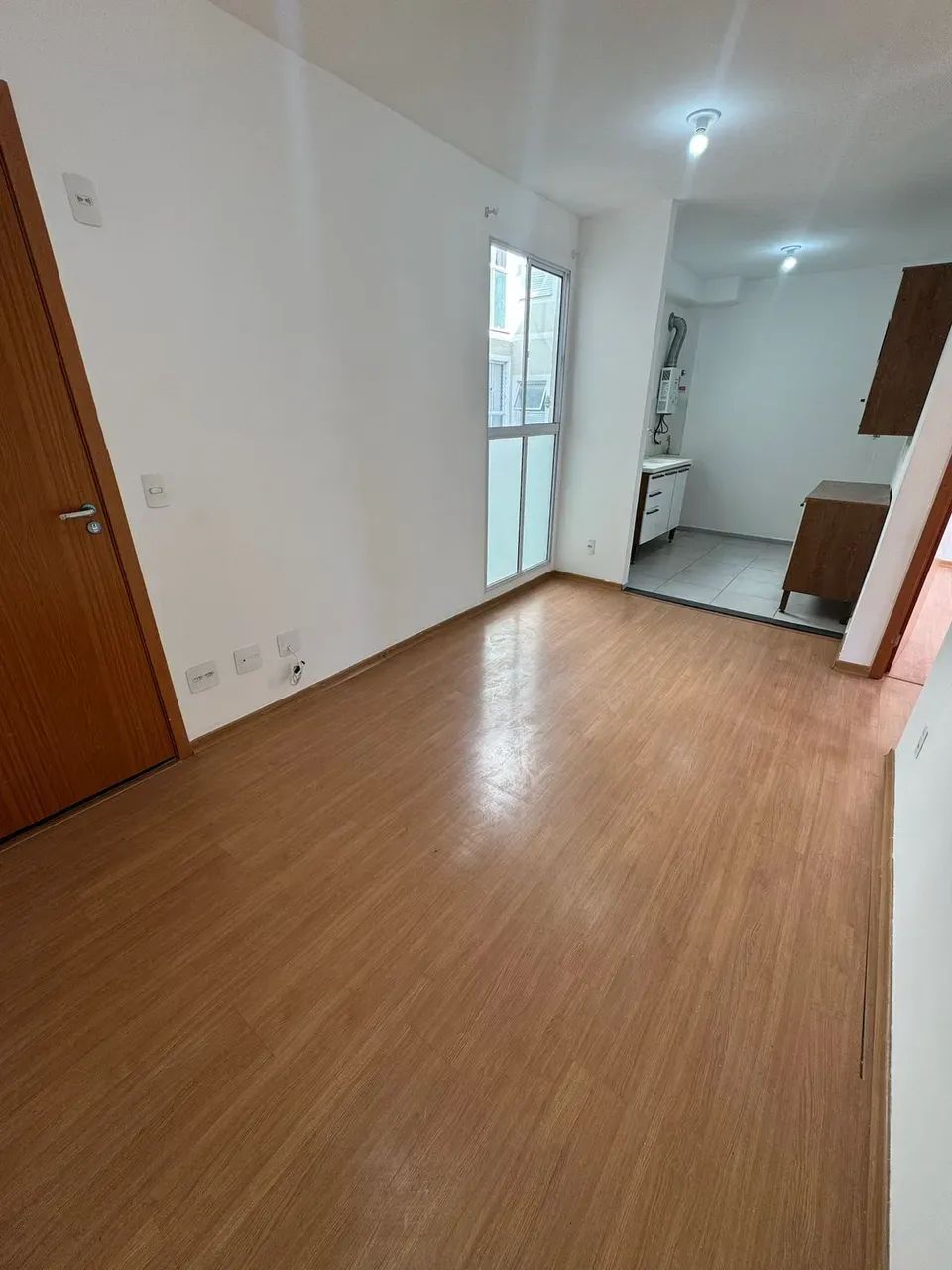 Foto Imóvel Para Aluguel Com 45 Metros Quadrados Com 2 Quartos Em Jardim Al Jardim Alvorada