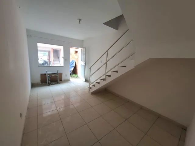 Foto Casa Duplex, Com 2 Quartos, Segura Dentro De Condominio Cabuçu