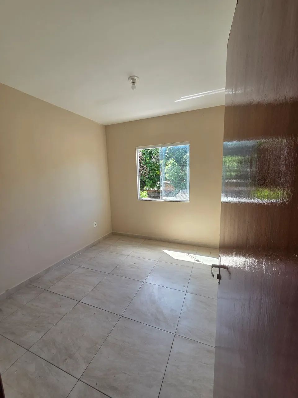 Foto ? Aluga-se Casa - CabuÇu Cabuçu