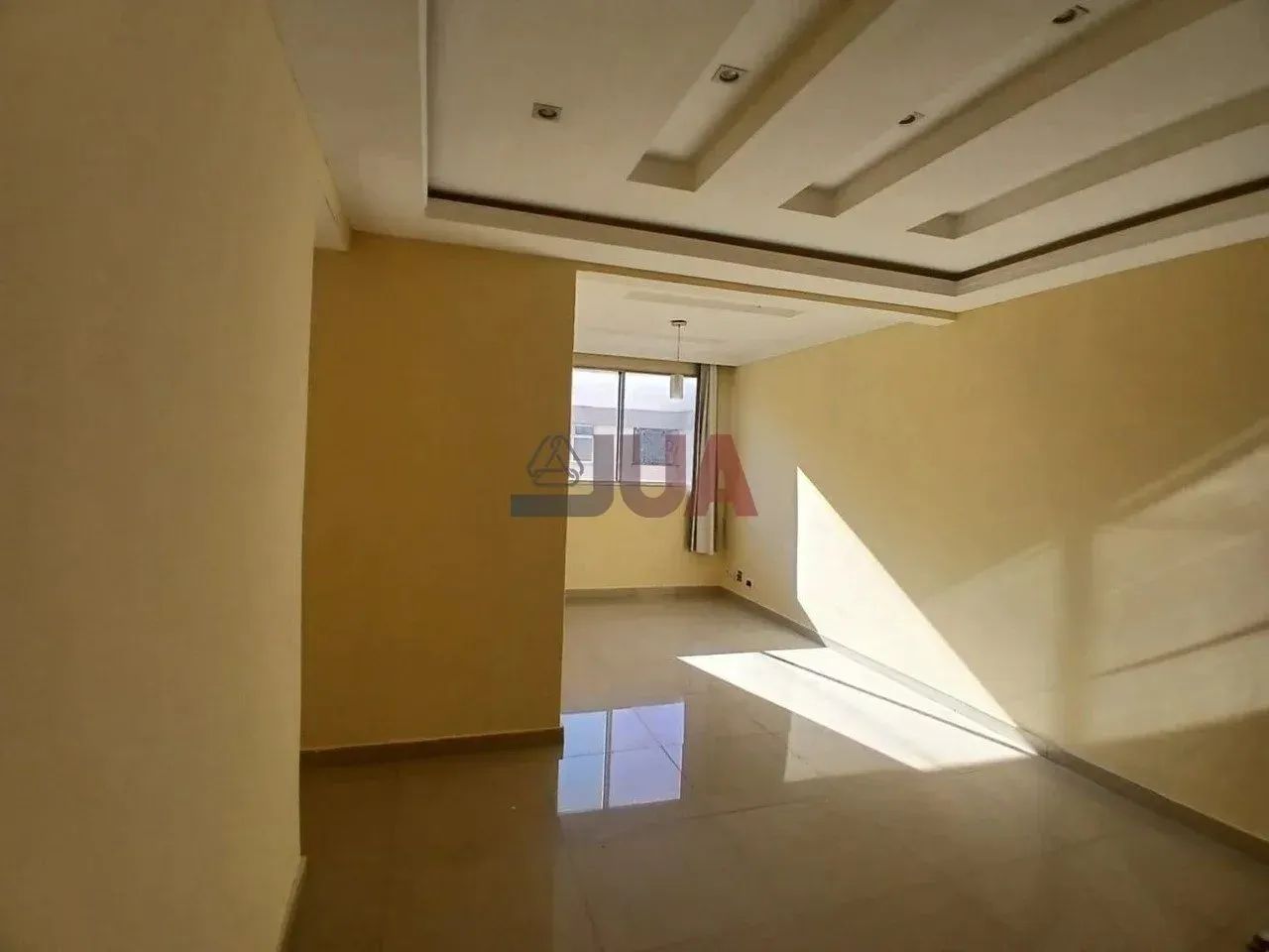 Foto Apartamento Para Aluguel Em Caonze, NI | Próximo à Av. Bernar Caonze