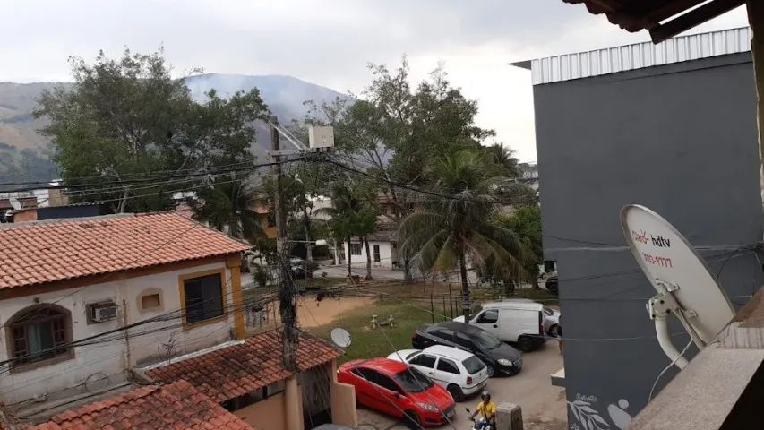 Foto Casa Em Nova IguaÇu, 3 Quartos. CondomÍnio Fechado. Ouro Verde