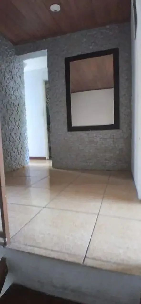 Foto Casa Em Condomínio Com 4 Quarto(s) E 2 Banheiro(s) Para Alugar, 87 M²  Campo Alegre