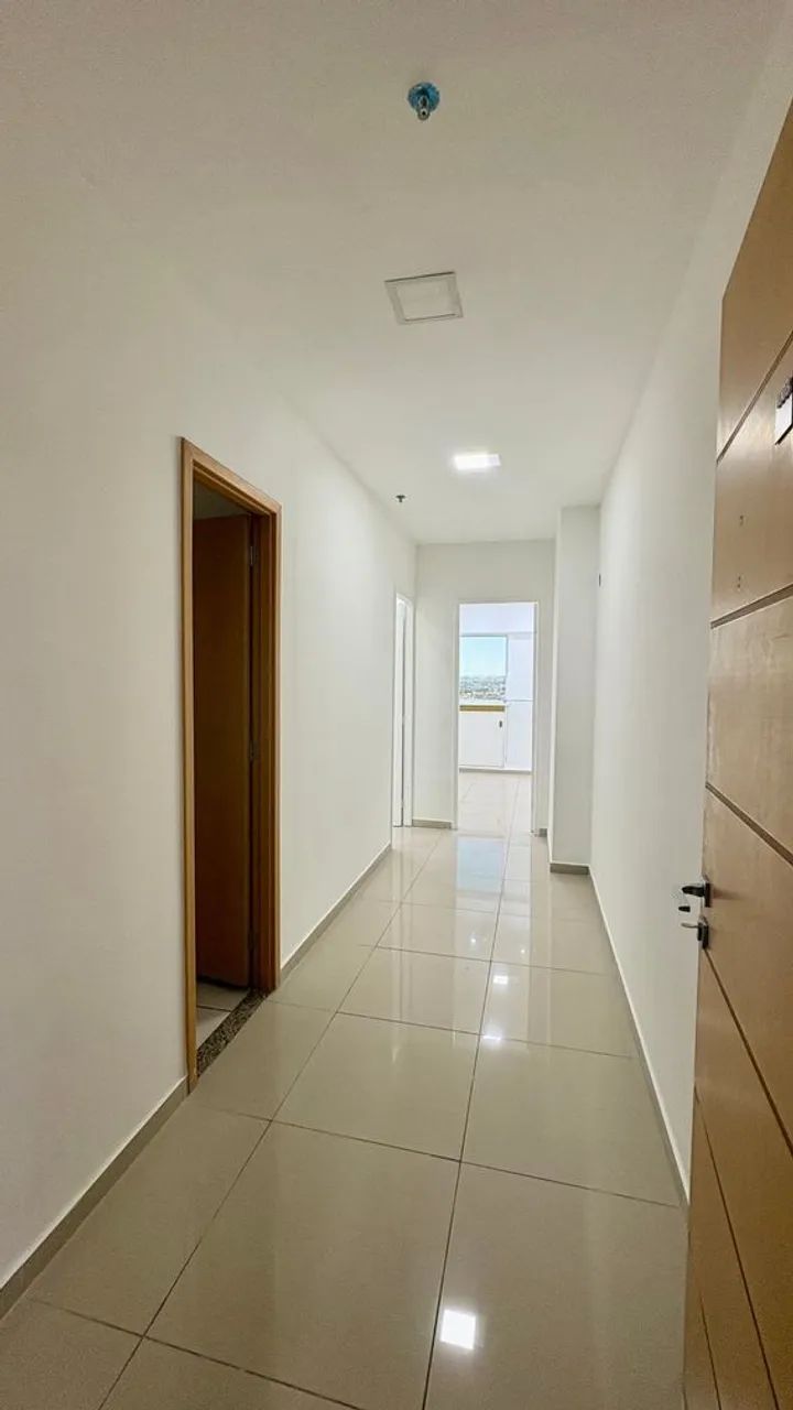 Foto Kitnet/ Studio Com 1 Quarto(s) E 1 Banheiro(s) Para Alugar, 27 M² Por  Centro