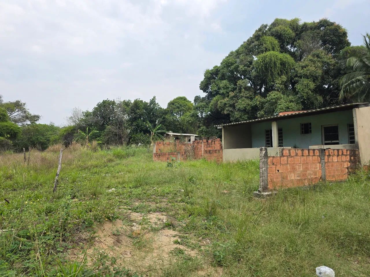 Foto Terreno Medindo 2 Mil Metros Quadrados Paraíso