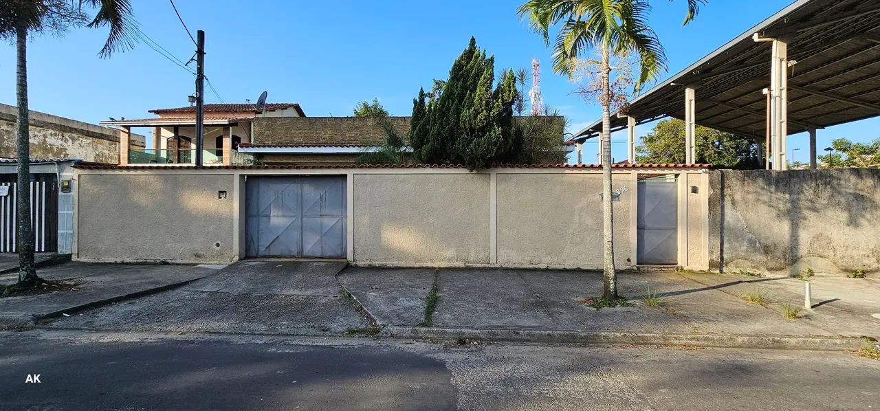 Foto Vendo Casa Linear, Independente, 530m², 03 Quartos. Bairro: Vila Anita Carmari