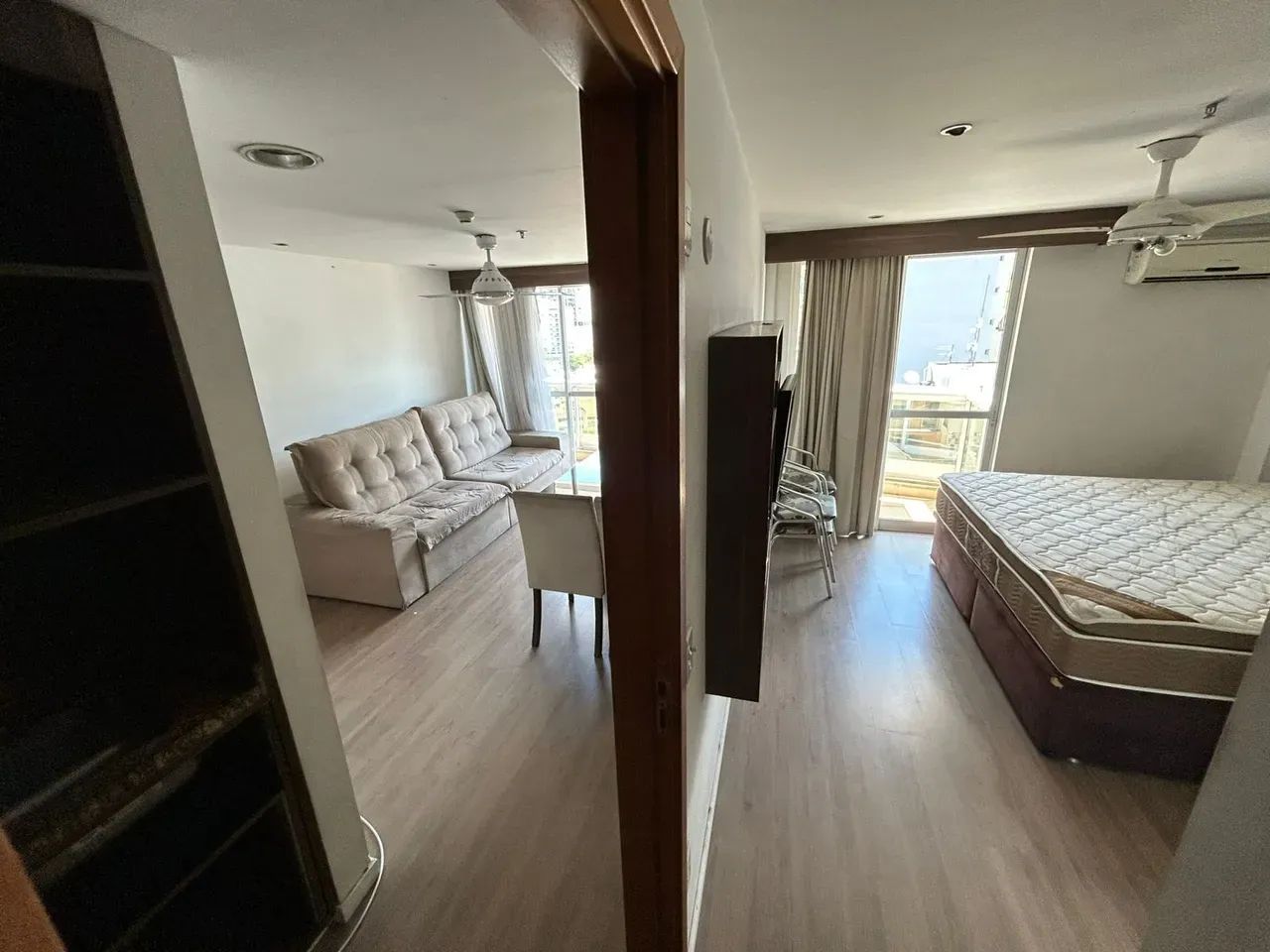 Foto Flat Mobiliado No Hotel Mercure  Centro De NI | Pronto Para I Centro