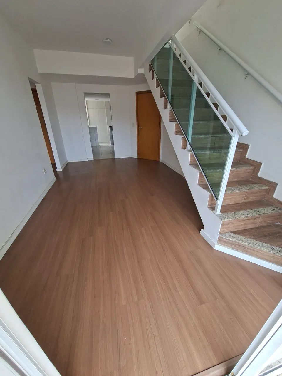 Foto Imóvel Para Venda Tem 130 Metros Quadrados Com 4 Quartos Em Vila Nova  Vila Nova