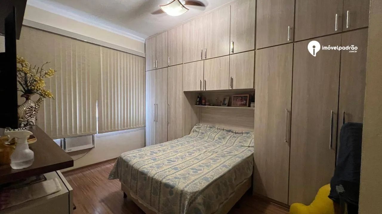 Foto Apartamento Com 2 Dormitórios à Venda, 60 M² Por R$ 250.000,00 - Centr Centro