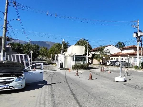 Foto Oportunidade Única Em Nova Iguacu - Rj | Tipo: Casa | Negociação: Vend Campo Alegre