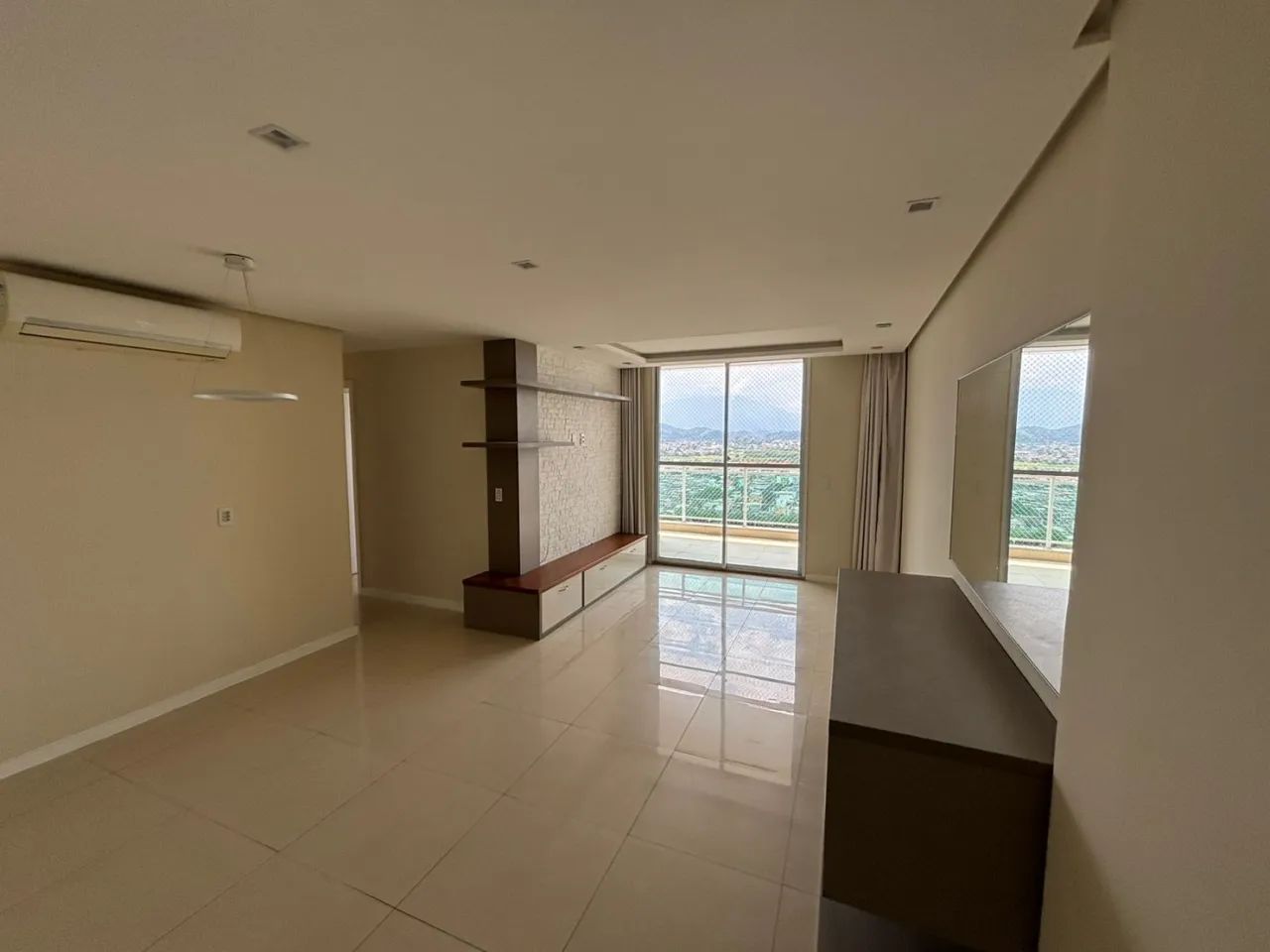 Foto Apartamento Para Locação Em NI, Centro, 4 Dormitórios, 4 Suít Centro