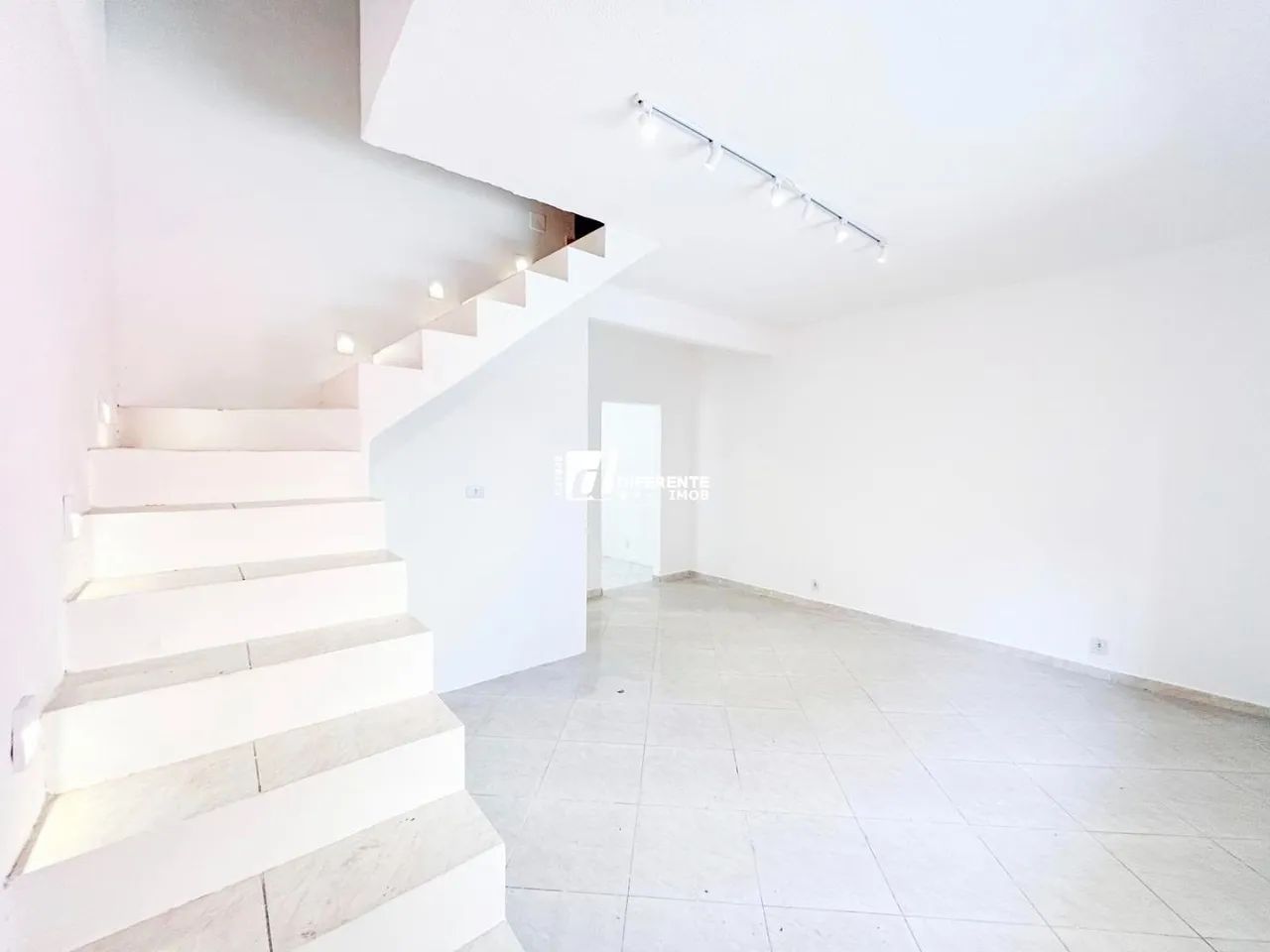 Foto Casa Com 2 Dormitórios à Venda, 79 M² Por R$ 210.000,00 - Palhada - No Palhada