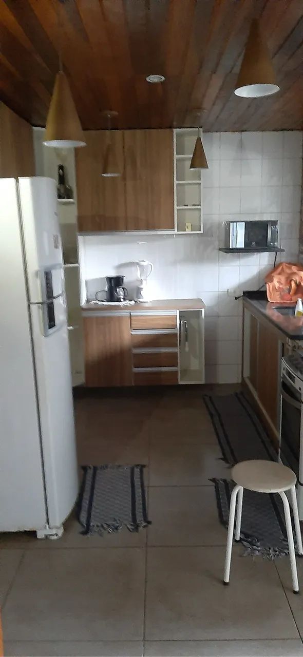 Foto Alugo Casa 2 Quartos Com Churrasqueira. Miguel Couto