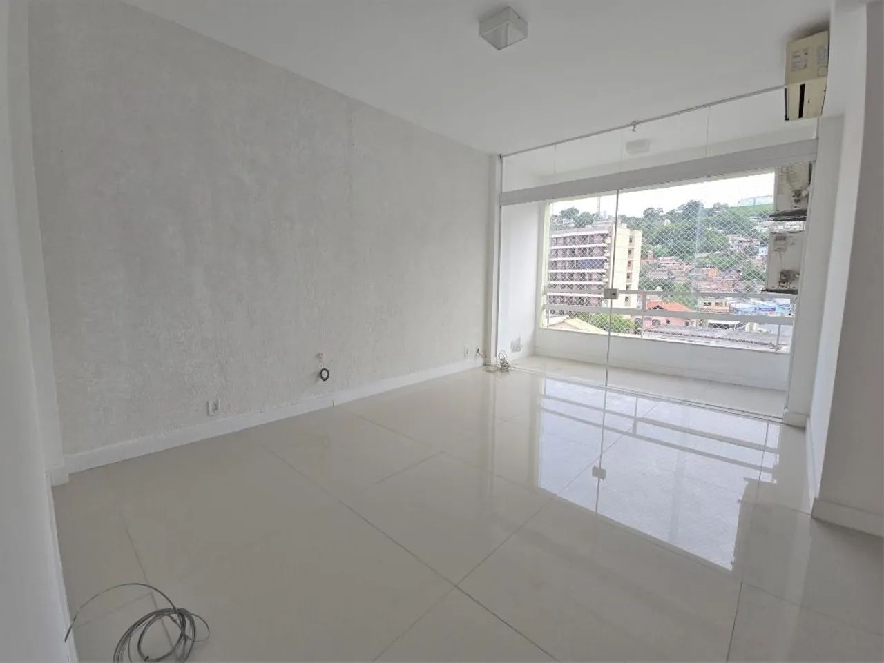 Foto Cobertura Com 4 Quartos, 248 M² - Venda Por R$ 420.000 Ou Aluguel Por  Caonze