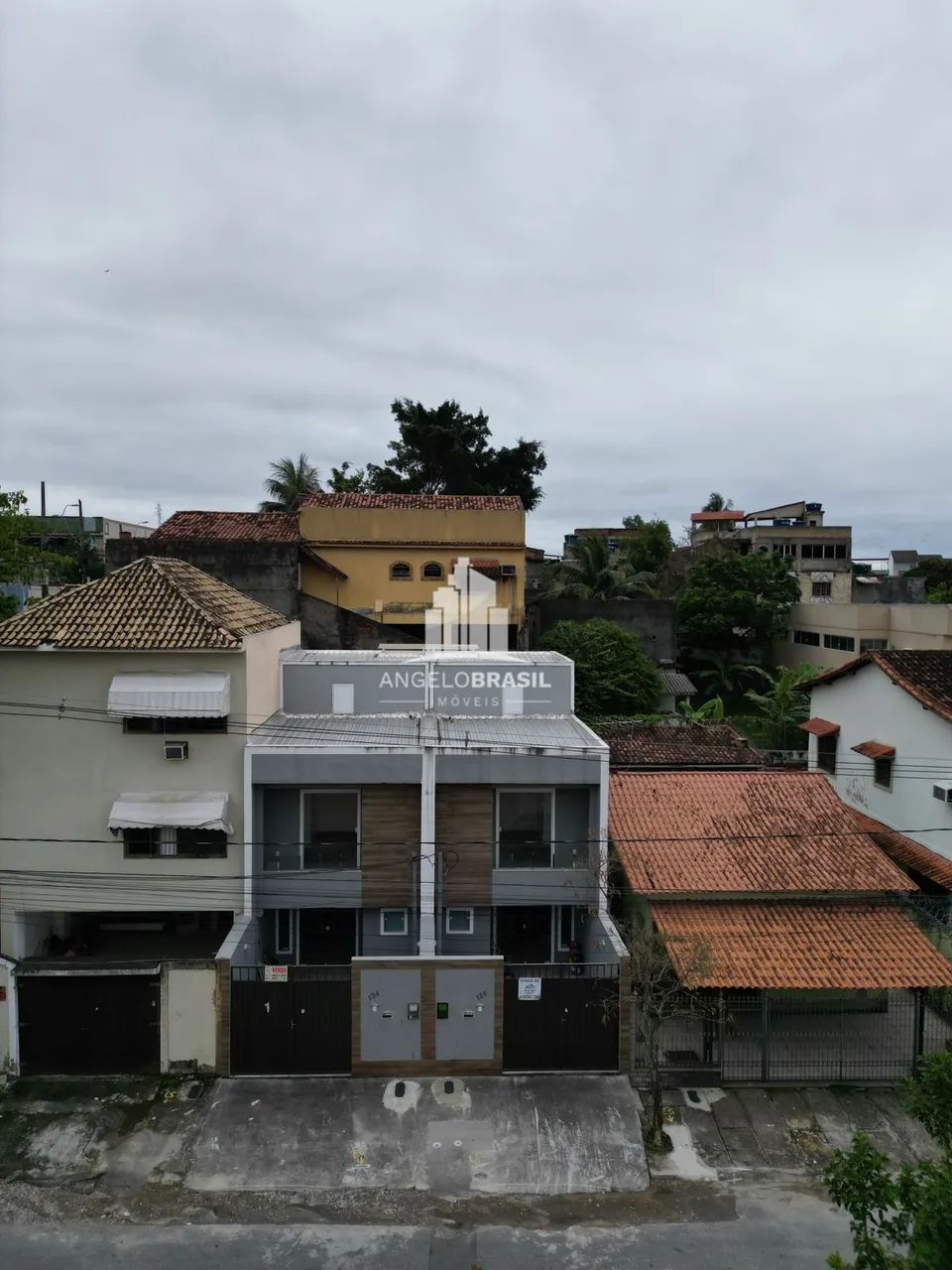 Foto Casa Duplex 2 Suítes à Venda No Caonze - NI Caonze