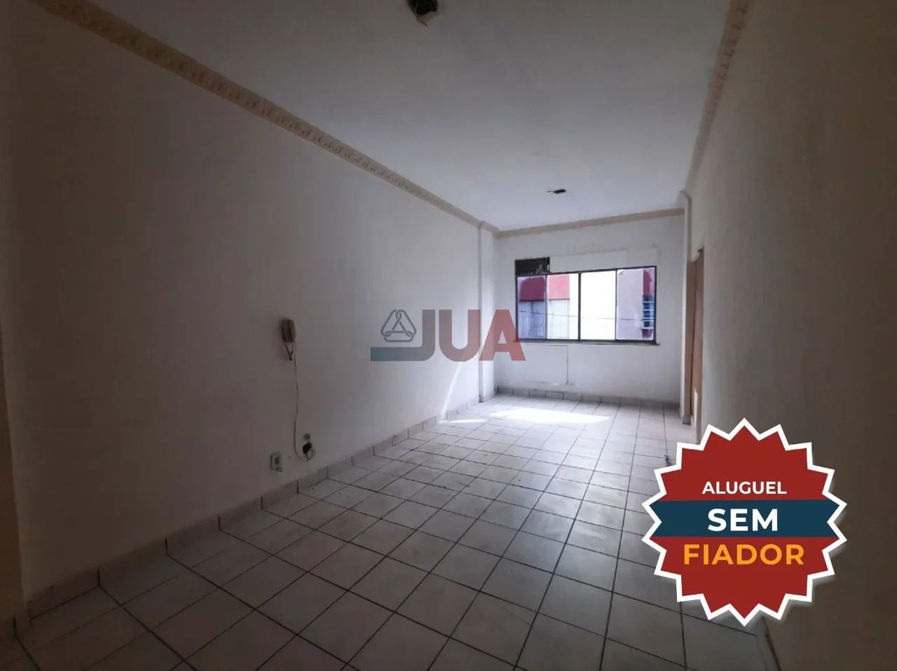 Foto Sala Comercial No Coração De NI Centro