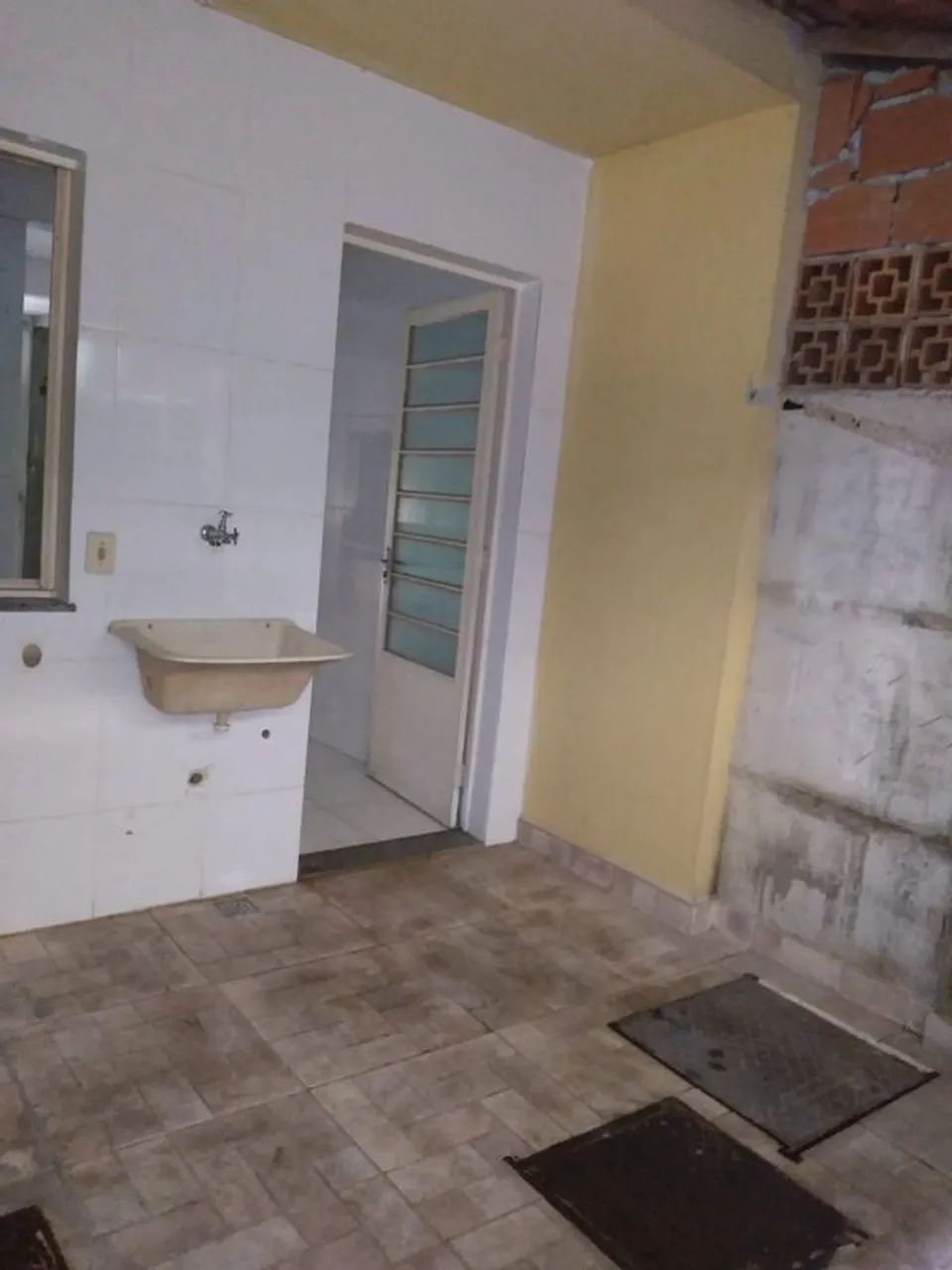 Foto Casa Em Condomínio Com 2 Quarto(s) E 1 Banheiro(s) Para Alugar, 58 M²  Campo Alegre