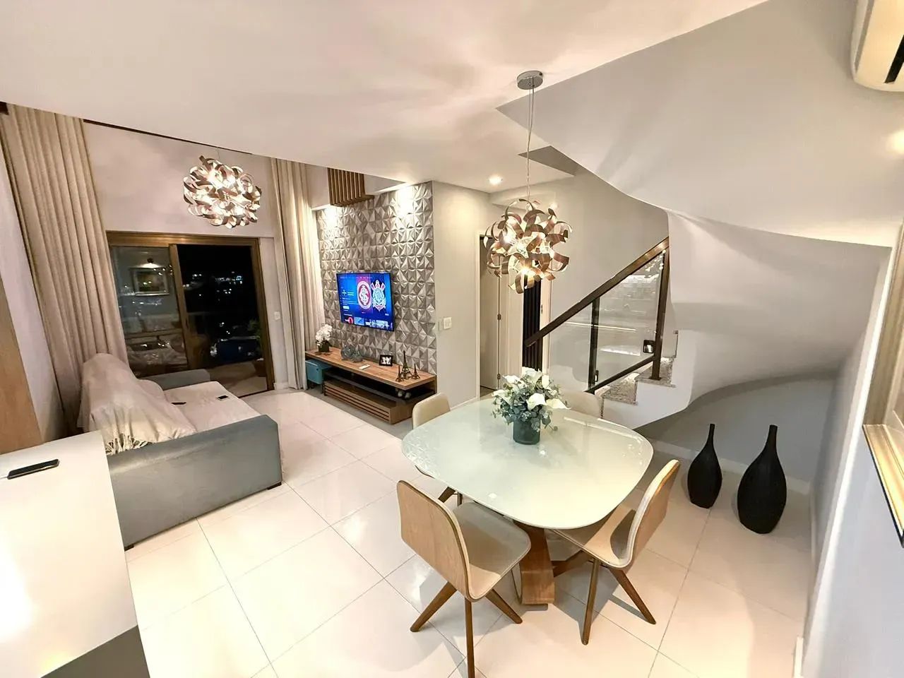 Foto Golden Gate - Cobertura Duplex Para Venda - 3 Quartos  - Aceita Financ Palmeiras