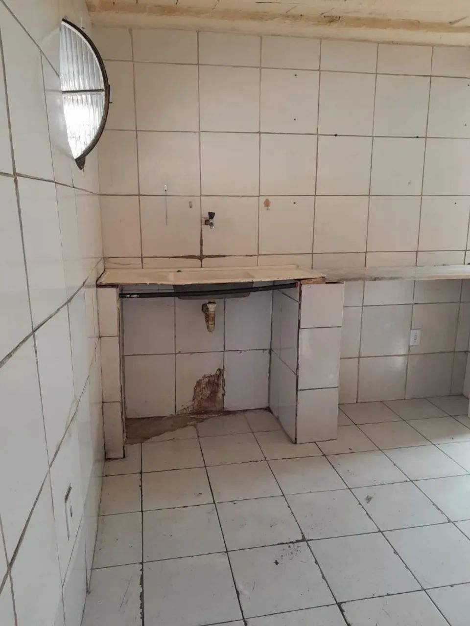 Foto Alugo Kitnet PrÓximo Ao Topshopping Aero Clube