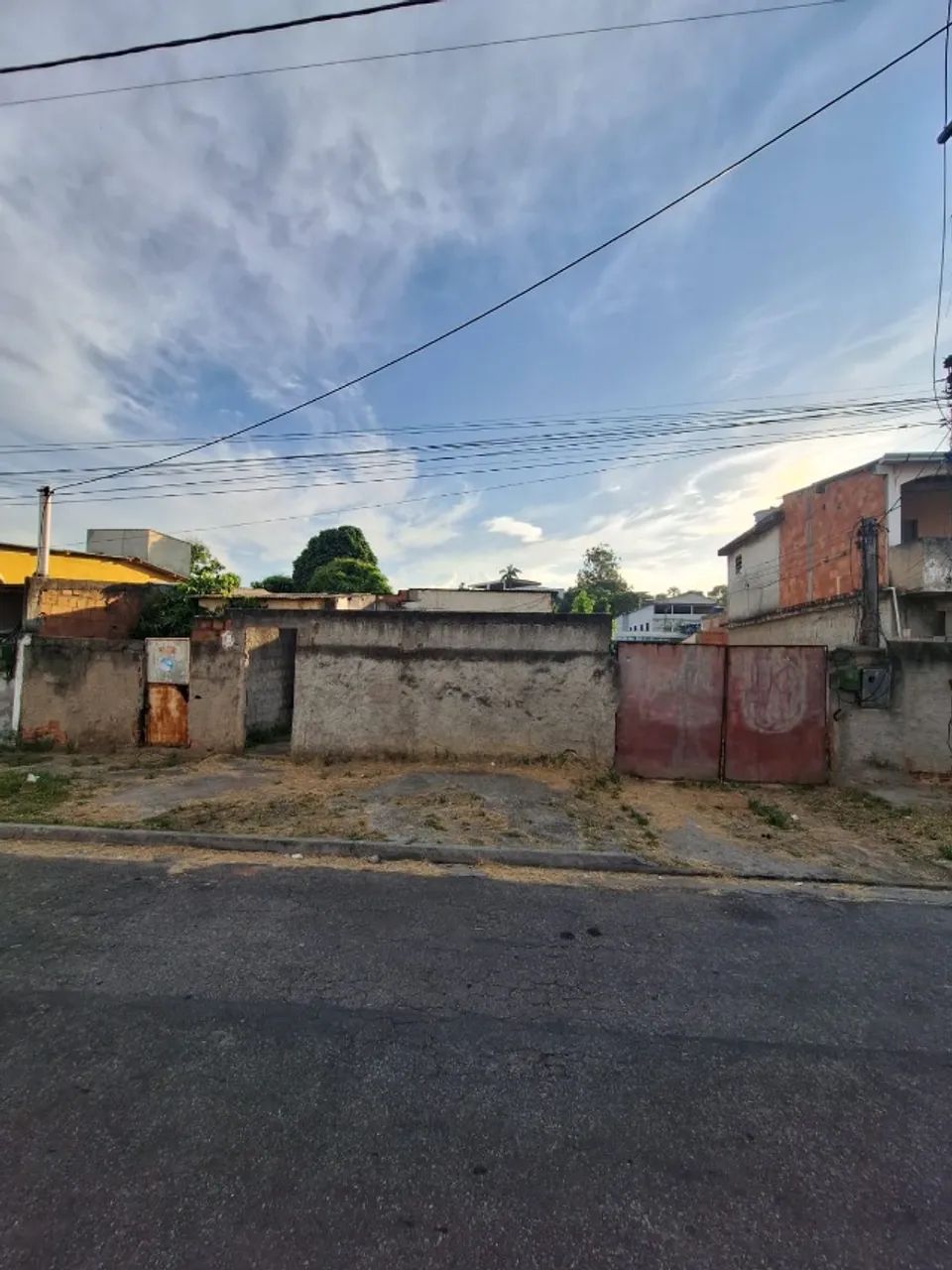 Foto Vendo 2 Casas, Terreno Grande, Carmari (posse) N. Iguaçu,  Rj. Carmari