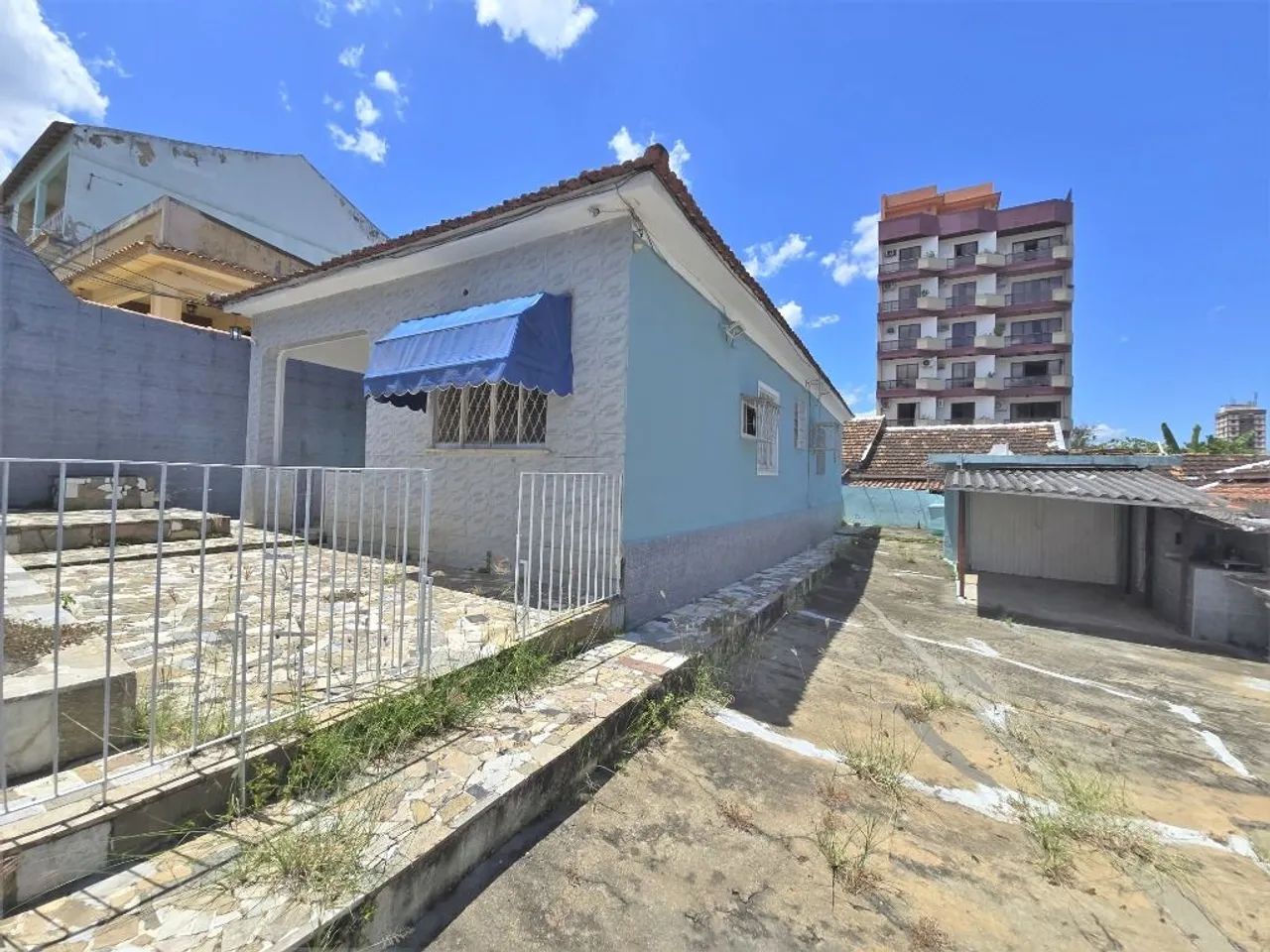 Foto Casa Independente Com 4 Quartos E Quintal Para Alugar, 94 M² Por R$ 2. Caonze