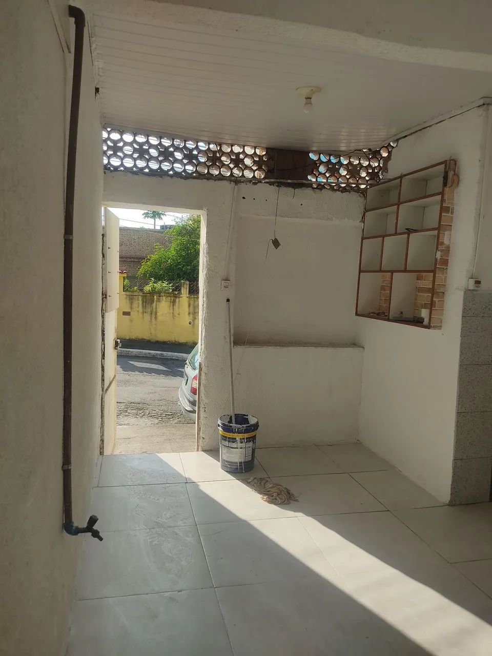 Foto Alugo Kitnet Próximo Ao Centro De NI. Quarto, Cozinha E Banhe Califórnia