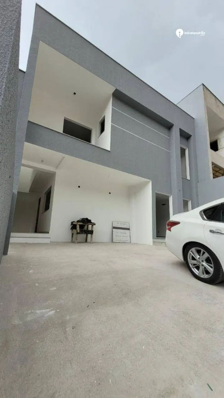 Foto Casa Com 4 Dormitórios à Venda, 300 M² Por R$ 1.500.000,00 - Centro -  Centro