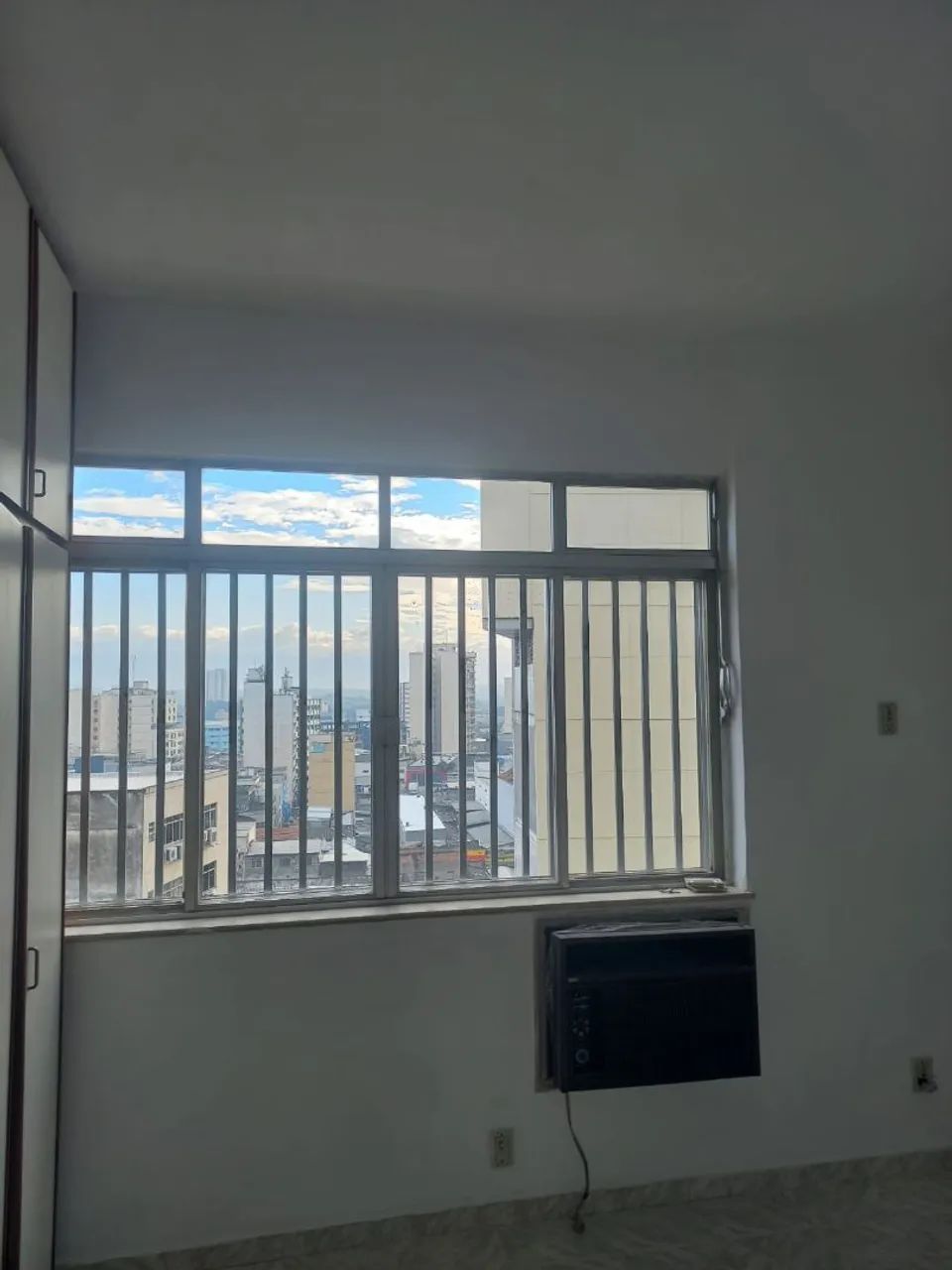 Foto Semi Mobiliado No Centro De NI Centro