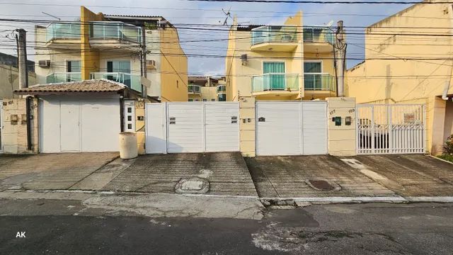 Foto Vendo Casa Triplex, 03 Quartos, Com Churrasqueira. Bairro: Vila Nova,  Vila Nova