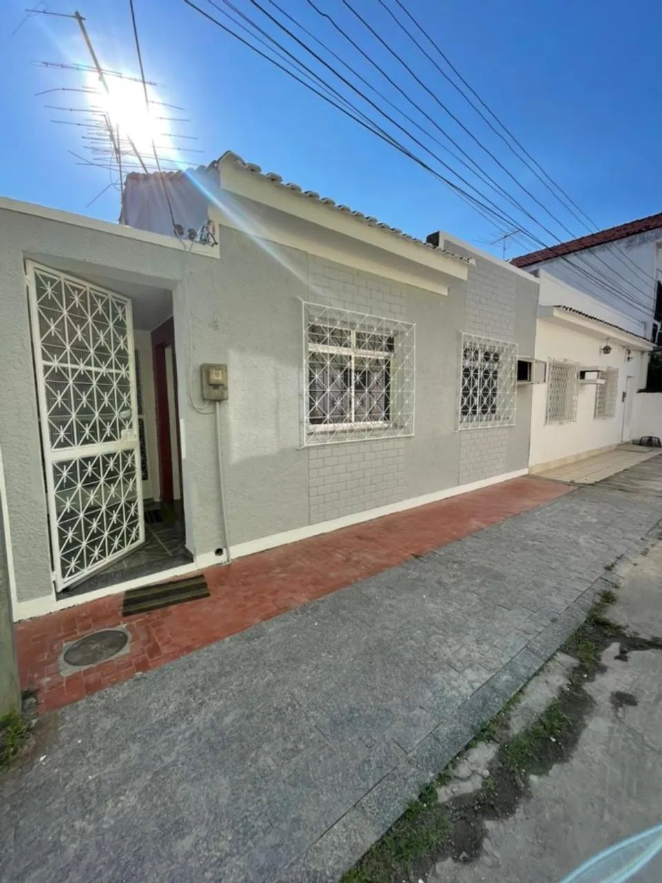 Foto Casa Para Venda Em NI, Centro, 2 Dormitórios, 1 Banheiro, 1 V Metrópole